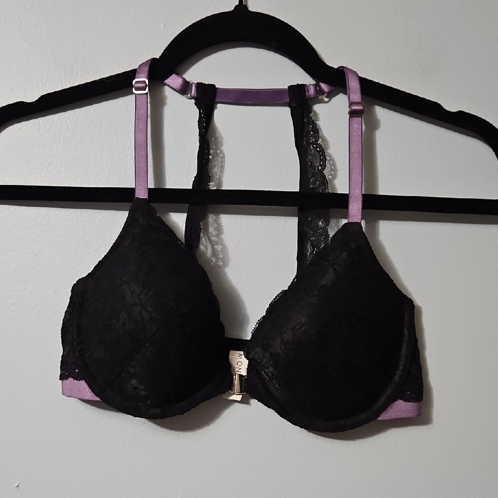 Elegant Black and Purple Lace Front Closure Underwire Bra Size 32C